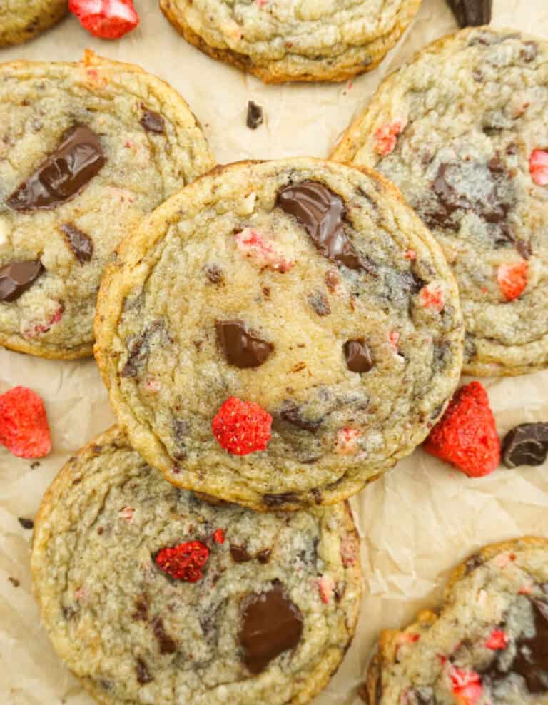 Chocolate Chunk Strawberry Cookies