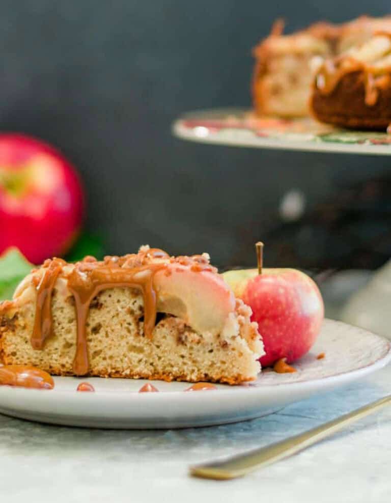 Apple Streusel Cake