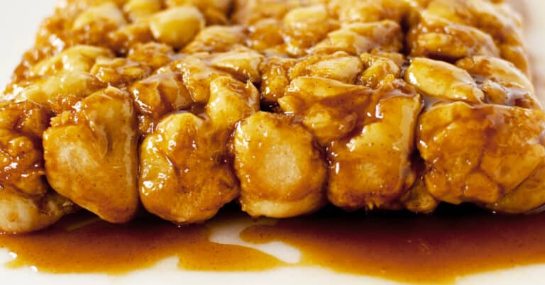 Caramel Roll Pullaparts with Dripping Caramel Sauce