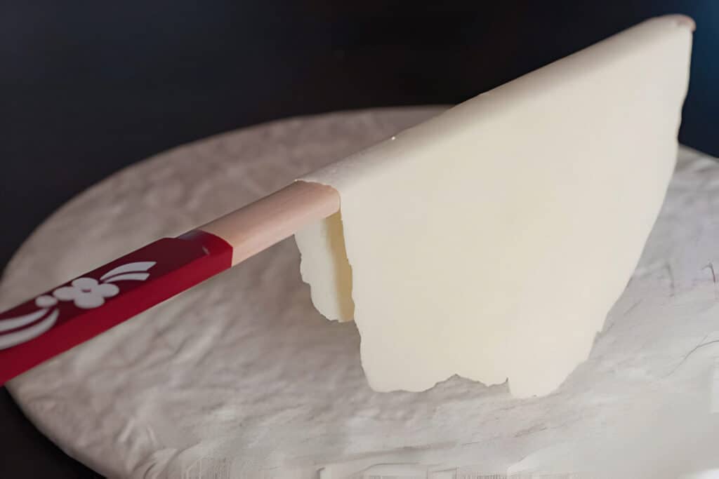 How to Pick Up Lefse Off of Pastry Board
