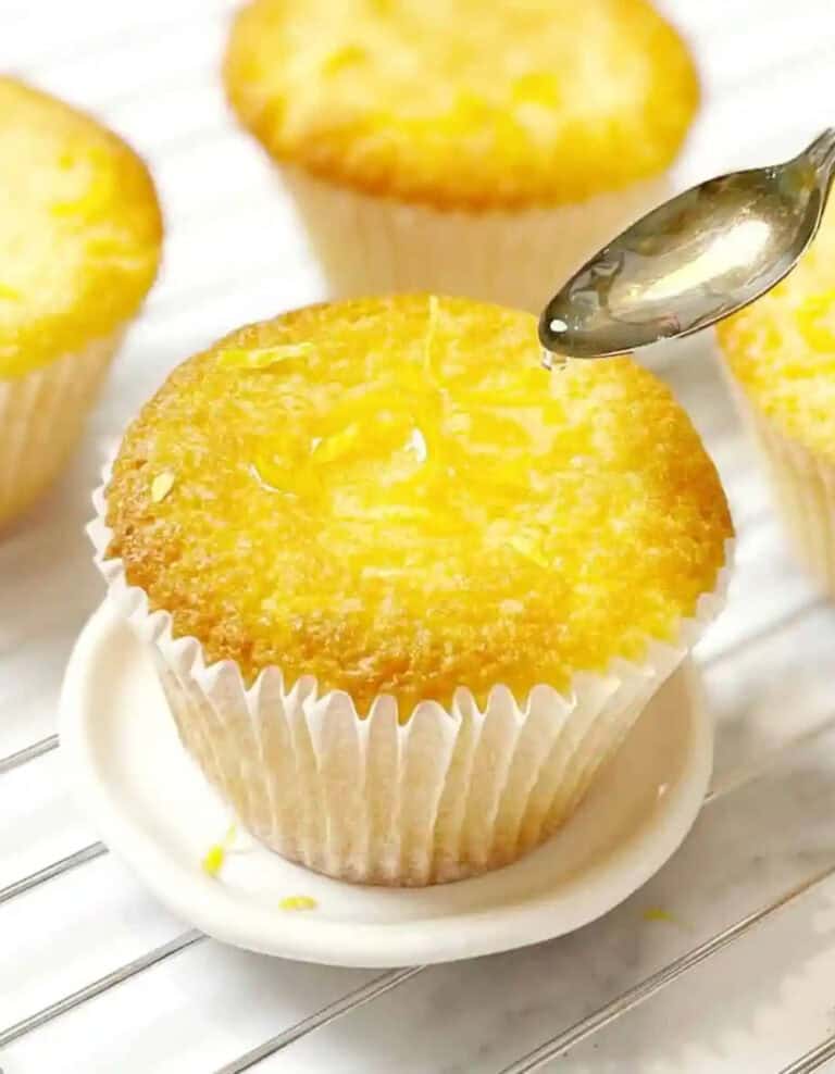 Lemon Drizzle Cupcakes by Chef Not Required