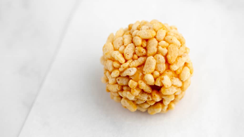 Caramel Dipped Marshmallow in Rice Krispies
