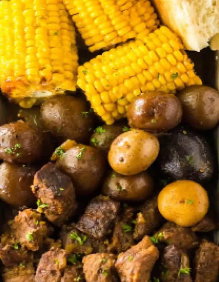 Slow Cooker Steak and Potatoes