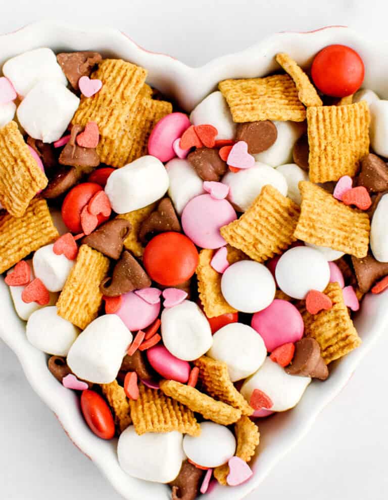 Valentine S'mores Snack Mix