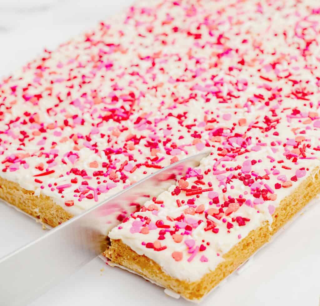 Cutting Sugar Cookie Bars with Knife