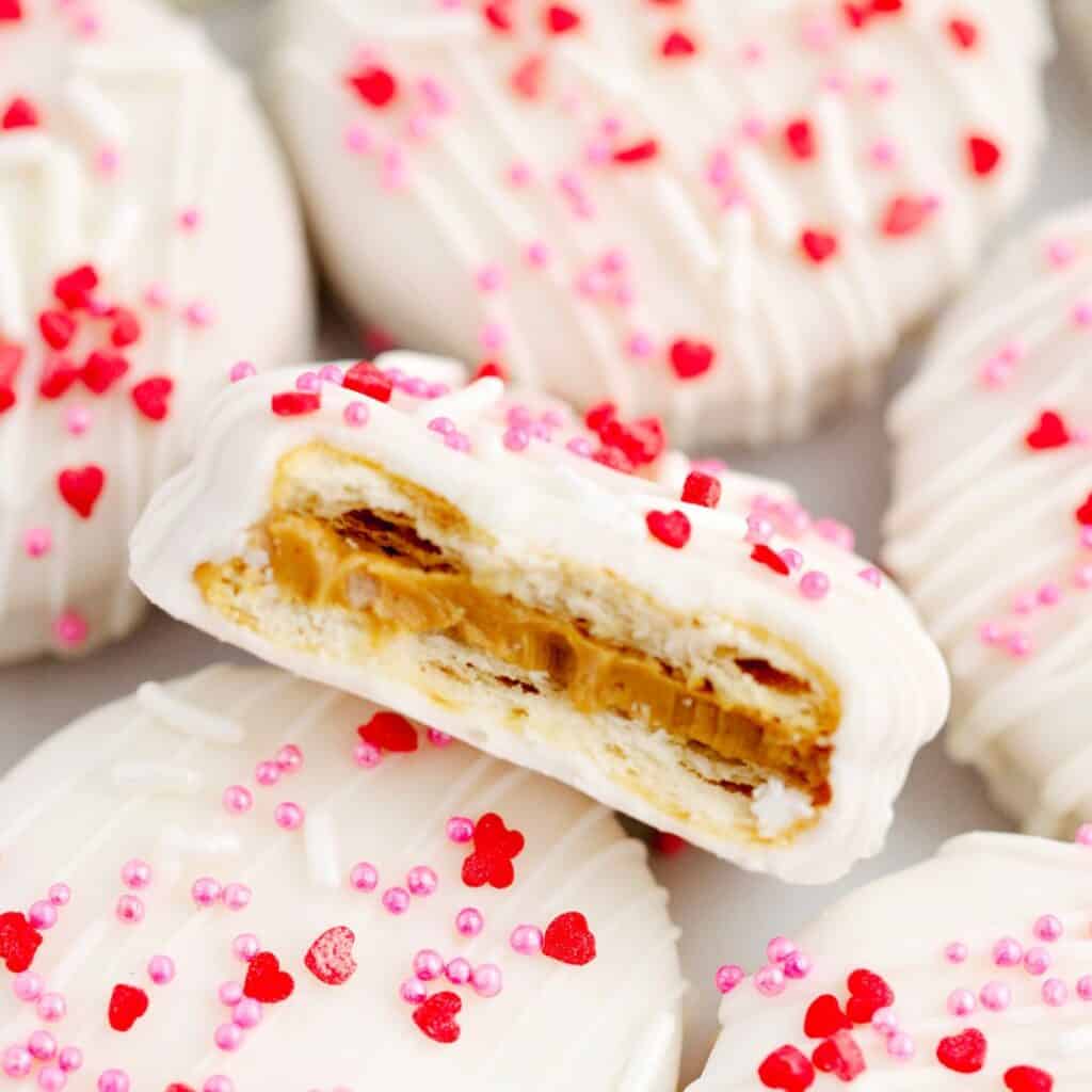 Valentine's Ritz Cracker Cookies IG