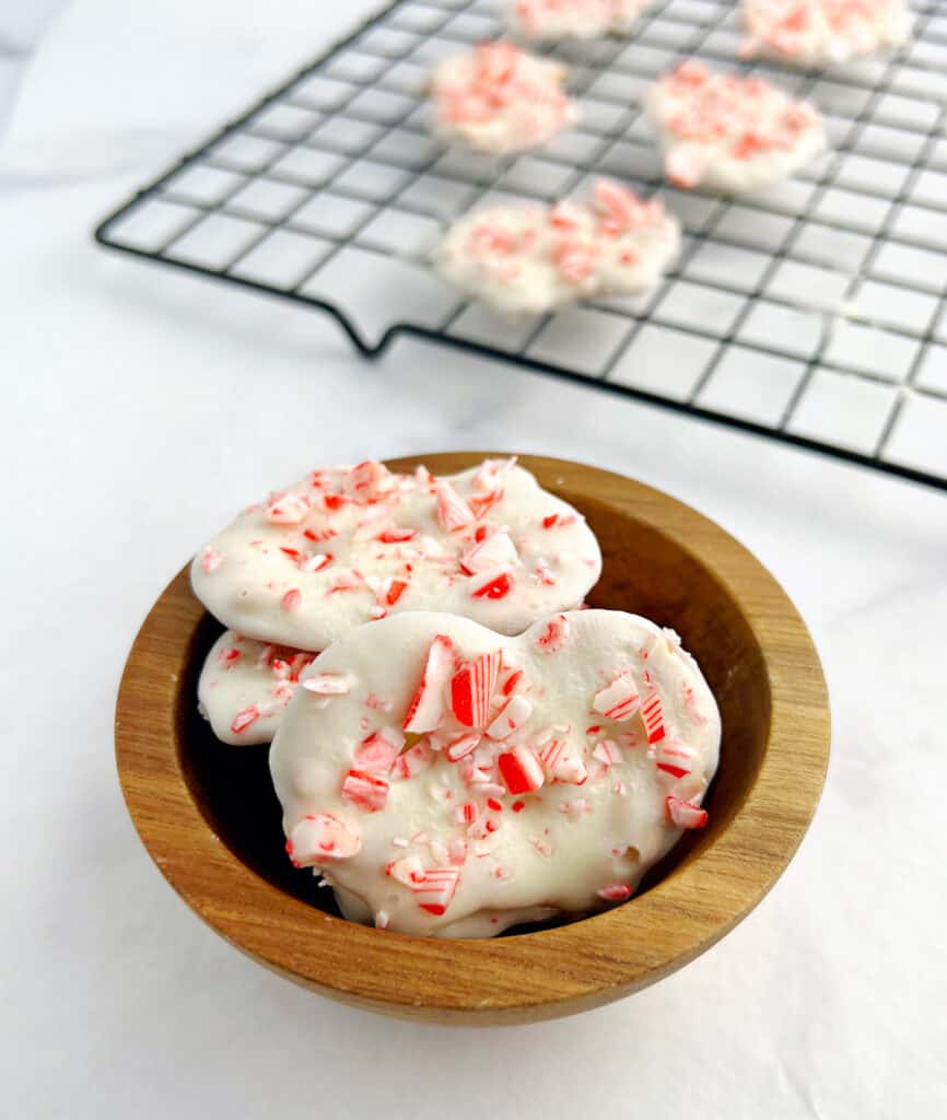 White Chocolate Peppermint Pretzel Crisps in Wooden Bowl